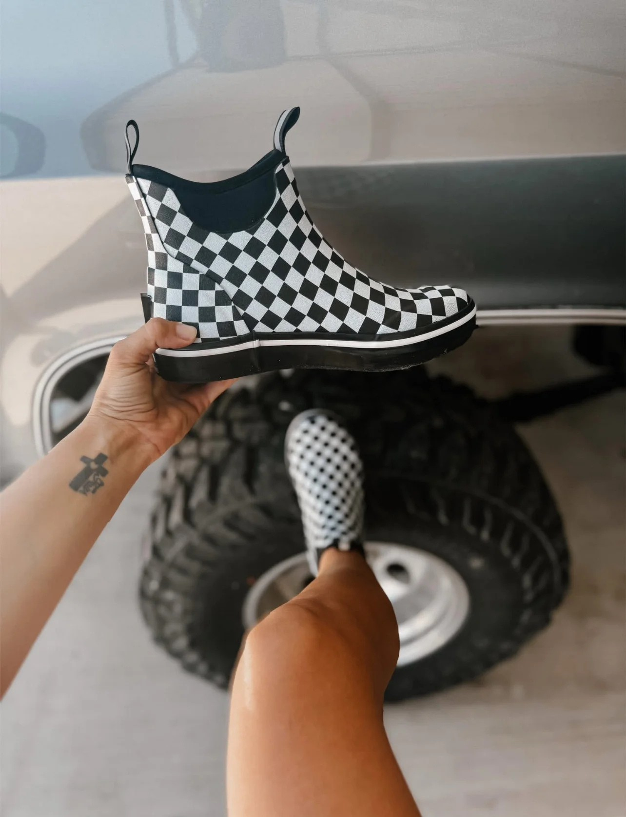 Checkered Print Deck Boots (VIP)